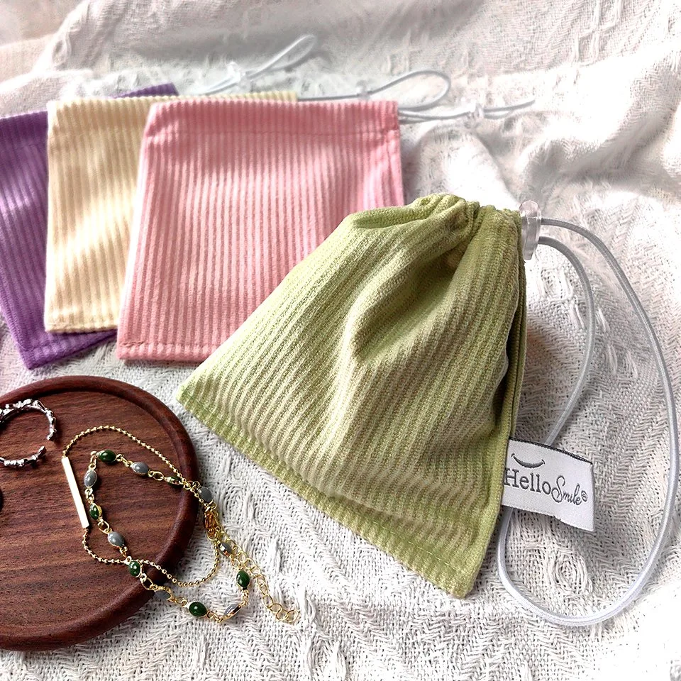 Custom Corduroy Cotton Drawstring Pouch Canvas Satin Velvet Gift Jewelry Packaging Bags