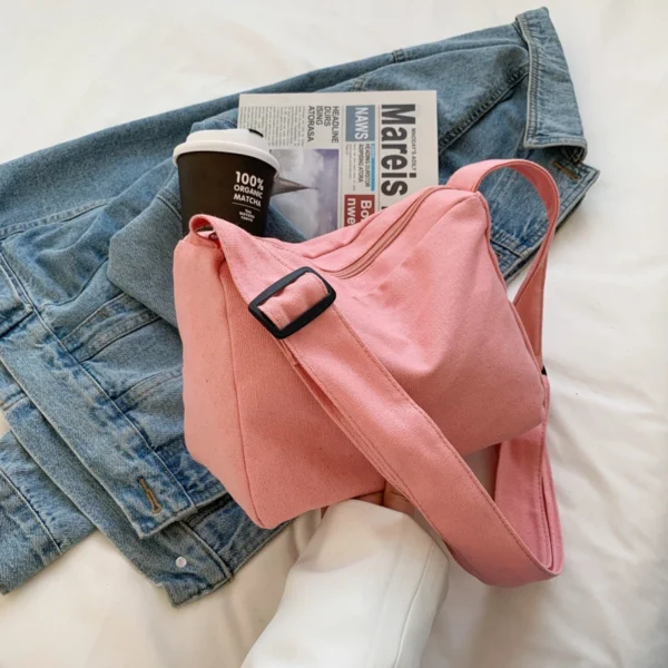 Fashionable and Minimalist Commuting Bag Crossbody Bag Feeling One Shoulder Portable Small Square Bag