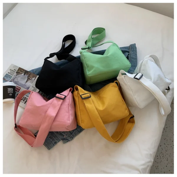 Fashionable and Minimalist Commuting Bag Crossbody Bag Feeling One Shoulder Portable Small Square Bag - Image 6