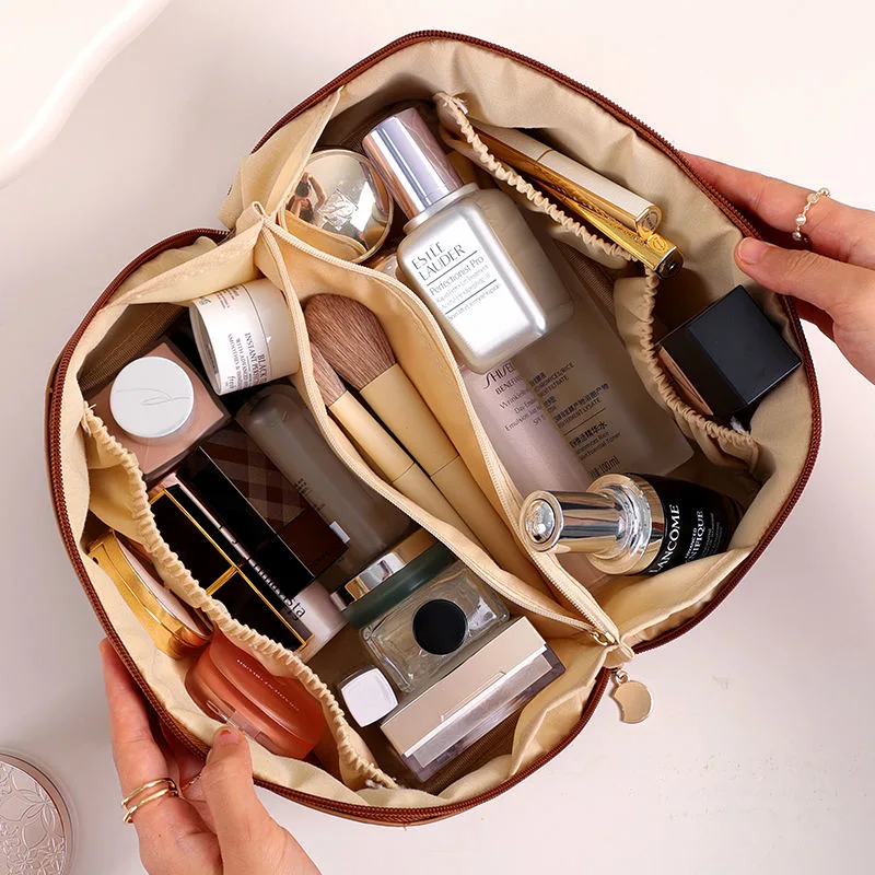 Hot Sale Large Capacity Travel Cosmetic Bag Multifunctional Storage Makeup Bag PU Leather Makeup Bag