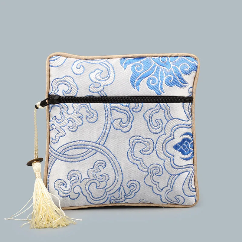Hot Sale Small Silk Jewelry Bag Pouches Small Jewelry Gift Bags Chinese Brocade Bags - Image 3
