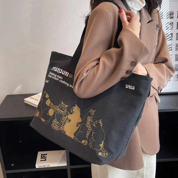Large Capacity Bag Canvas Sense Shoulder Bag College Casual Commuter Tote Bag - Image 2
