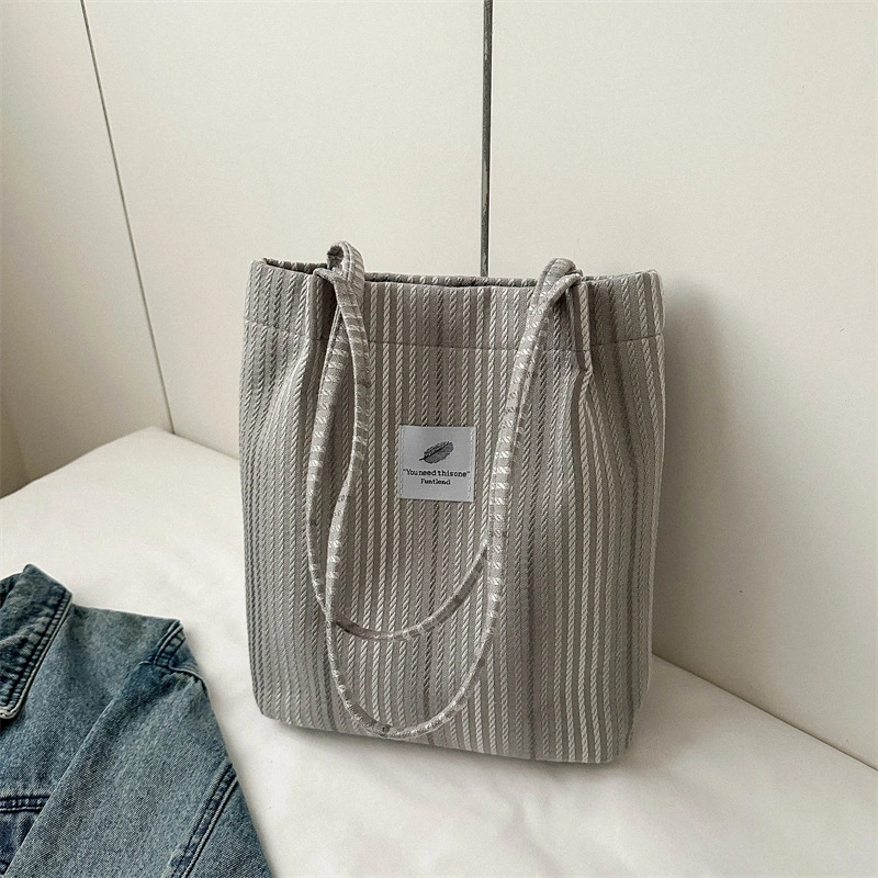 Large Capacity Fashionable Leisure Bag Stylish Korean Version Commuting Single Shoulder Underarm Tote Bag - Image 5