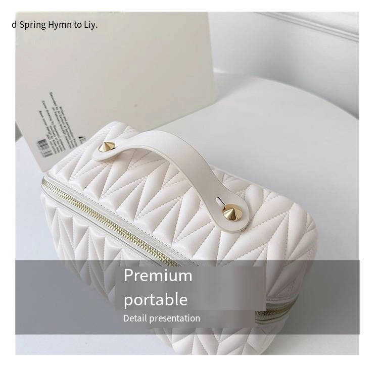 Makeup Bag Portable Soft Pillow Bag Zipper New Zoned Travel Makeup Storage