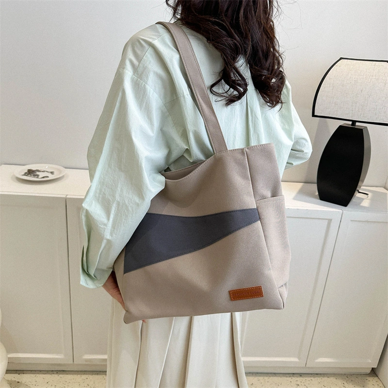 Popular and Fashionable Shoulder Bag Casual Underarm Bag
