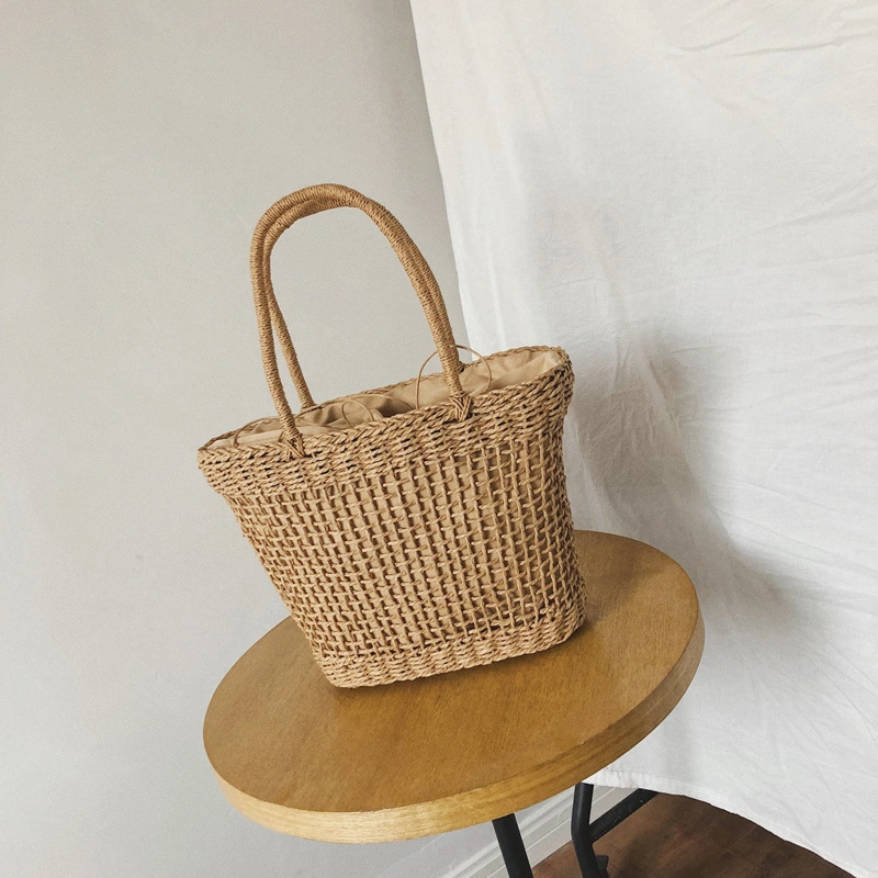 Straw Bag Pure Hand-Woven Briefcase Hollow Handbag Fashion Beach Bag